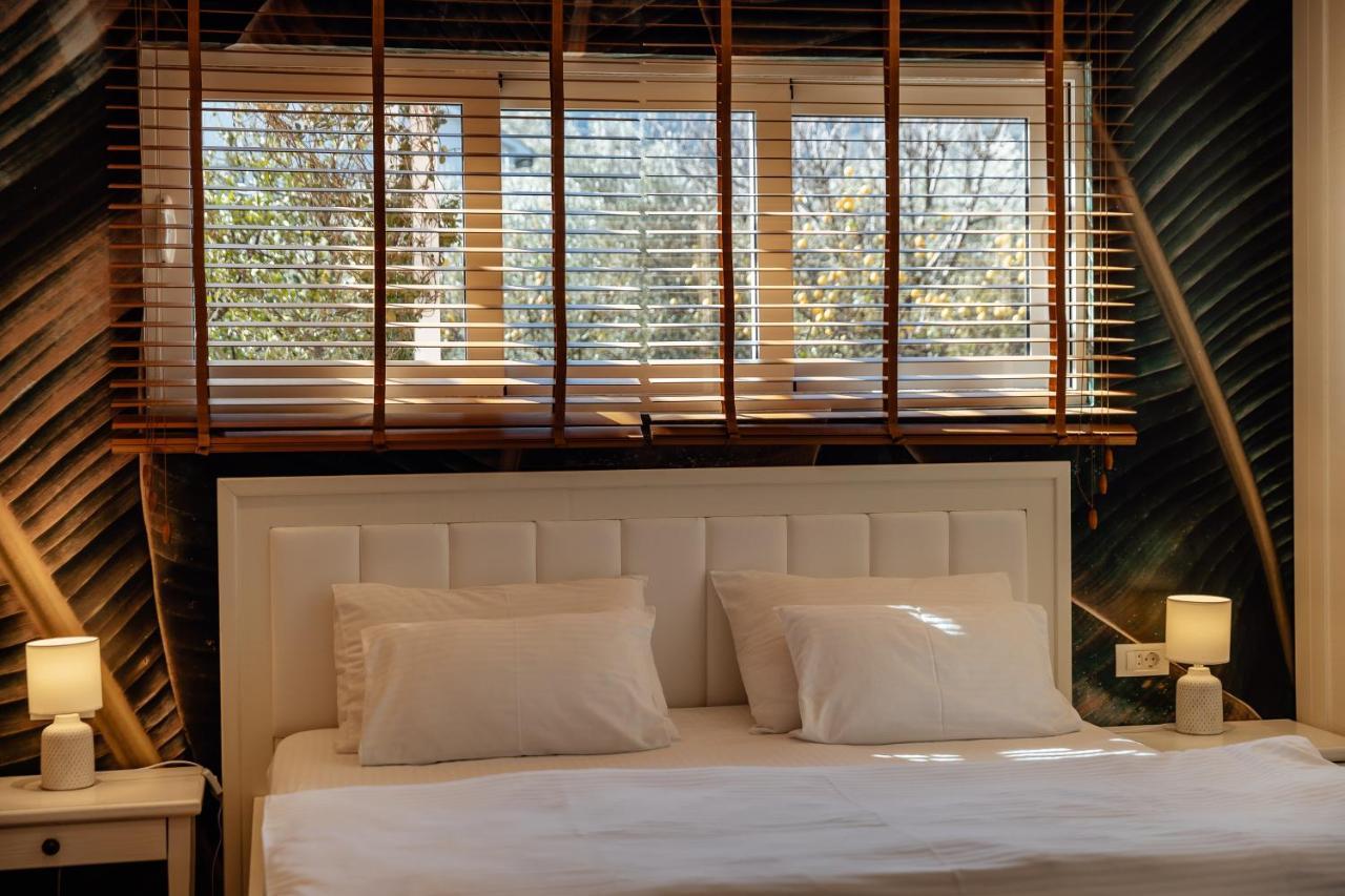 Stylish Mini-House With Garden & Beach Bijela Esterno foto